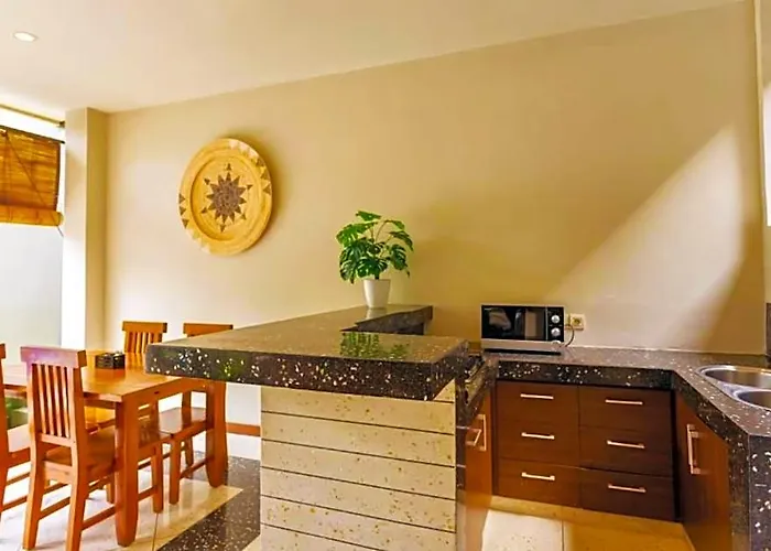 Sun And 3 Bedroom Privat Swimmingpool Ne118a Jimbaran